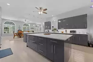 136 Acorn Ln, Santee, SC 29142 - Photo 6