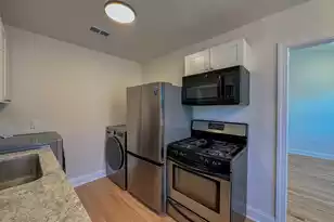 180 Line St, Charleston, SC 29403 - Photo 8