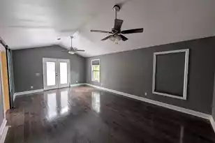 33 Elliott Ct, Walterboro, SC 29488 - Photo 2