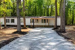 1217 Birch Dr, Summerton, SC 29148 - Photo 1