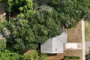 616 Center St, Mount Pleasant, SC 29464 - Photo 2