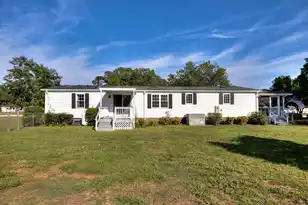1294 Landing Rd, Manning, SC 29102 - Photo 12