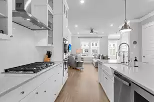 810 Kings Oak Ct #4, Charleston, SC 29492 - Photo 6