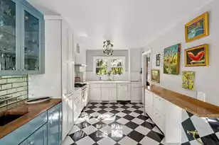 759 Lake Frances Dr, Charleston, SC 29412 - Photo 2