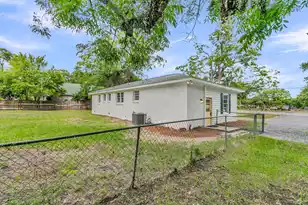 1602 Rifle Range Rd, Mount Pleasant, SC 29464 - Photo 44