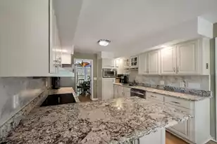 1080 Deleisseline Blvd, Mount Pleasant, SC 29464 - Photo 20