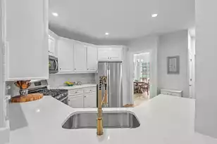 4283 Persimmon Woods Dr, North Charleston, SC 29420 - Photo 10