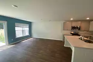 135 Sunrise Ln E, Summerville, SC 29486 - Photo 6