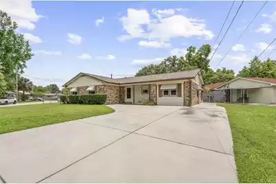 2 Elberton Avenue, Goose Creek, SC 29445 - Photo 6