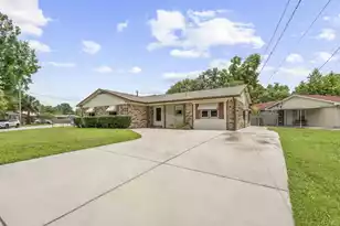 2 Elberton Ave, Goose Creek, SC 29445 - Photo 6