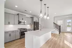 2658 Park W Blvd, Mount Pleasant, SC 29466 - Photo 10