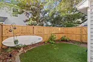 1351 Cassidy Ct #B, Mount Pleasant, SC 29464 - Photo 14
