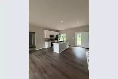 1235 Sawyer Street, Orangeburg, SC 29115 - Photo 2