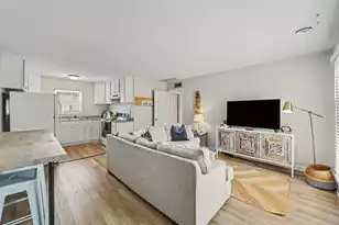 874 Colony, Charleston, SC 29407 - Photo 2