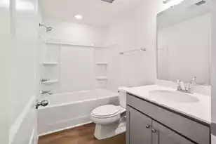 4633 Forest Hills Dr, North Charleston, SC 29418 - Photo 8