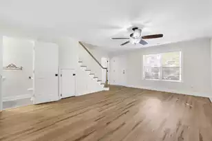 1677 Lauda Dr, Mount Pleasant, SC 29464 - Photo 6