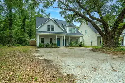115 Broad Street W, Lincolnville, SC 29485 - Photo 2