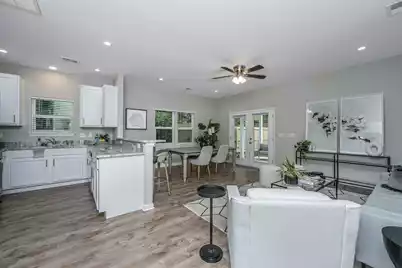 115 Broad Street W, Lincolnville, SC 29485 - Photo 6