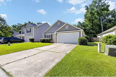137 Venice Street, Summerville, SC 29483 - Photo 2