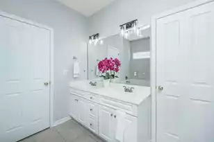 111 Foxglove Ave, Summerville, SC 29483 - Photo 24