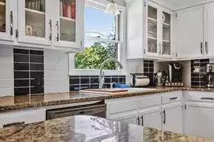 800 Milldenhall Rd, Mount Pleasant, SC 29464 - Photo 18