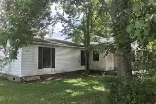 106 Hardrick Dr, Moncks Corner, SC 29461 - Photo 2