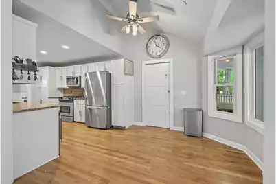 818 Law Lane, Mount Pleasant, SC 29464 - Photo 16
