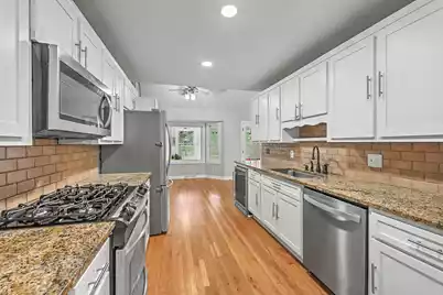 818 Law Lane, Mount Pleasant, SC 29464 - Photo 18