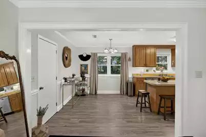 124 Helen Drive, Summerville, SC 29483 - Photo 6