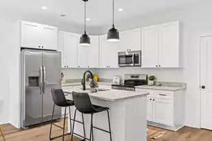 2017 Hampton Ave, North Charleston, SC 29405 - Photo 8