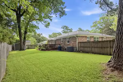 1376 Fairfield Avenue, Charleston, SC 29407 - Photo 38