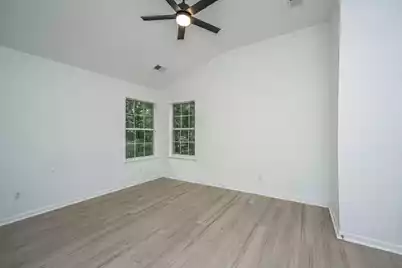 8506 Falling Leaf Lane, North Charleston, SC 29420 - Photo 10