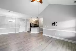 1984 Folly Road #Apt B311, Charleston, SC 29412 - Photo 4