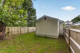 2023 Hugo Ave, North Charleston, SC 29405 - Photo 24