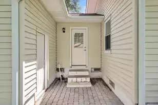 2236 Woodland Shores Rd, Charleston, SC 29412 - Photo 30
