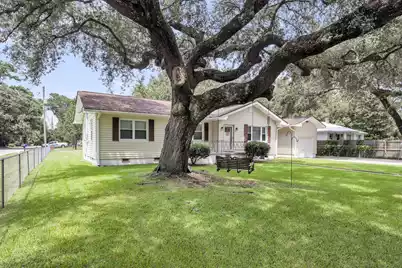 2236 Woodland Shores Road, Charleston, SC 29412 - Photo 2
