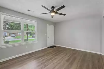 108 Bee Street, Summerville, SC 29483 - Photo 6