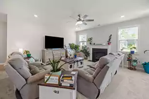2512 Hummingbird Ln, Summerville, SC 29483 - Photo 12