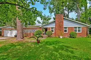 843 Trent St, Charleston, SC 29414 - Photo 12
