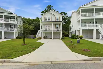 517 Spring Hollow Drive, Charleston, SC 29492 - Photo 2