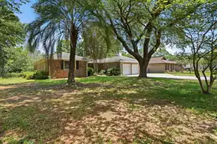 686 Pelzer Dr, Mount Pleasant, SC 29464 - Photo 6