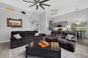 211 Green View Ct, Summerville, SC 29485 - Photo 10