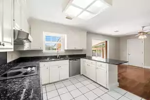 665 Port Cir, Charleston, SC 29412 - Photo 38
