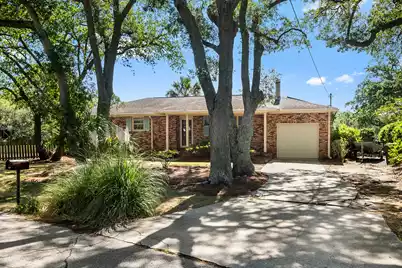 665 Port Circle, Charleston, SC 29412 - Photo 2