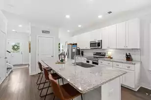 1319 Lucinda St, Mount Pleasant, SC 29466 - Photo 12
