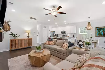 1319 Lucinda Street, Mount Pleasant, SC 29466 - Photo 10