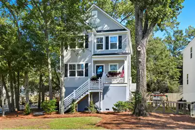 1319 Lucinda Street, Mount Pleasant, SC 29466 - Photo 2