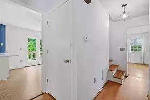 932 Tall Pine Rd, Mount Pleasant, SC 29464 - Photo 6