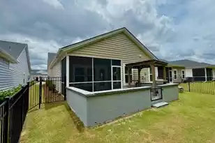 1040 Grace Fld Ave, Summerville, SC 29485 - Photo 4