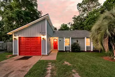 109 Carriage Court, Summerville, SC 29486 - Photo 1